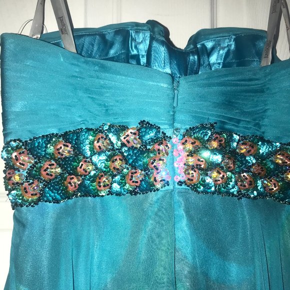 COPY - 3 New Tony Bowls Peacock Turquoise Prom/Pageant/Homecoming/Bridesmaid Dr… - Picture 3 of 8
